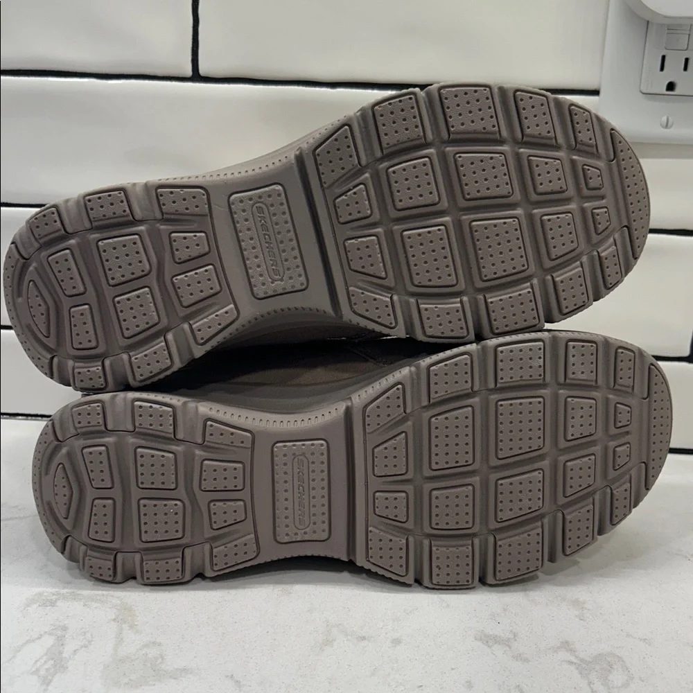 New! Skechers Women's Relaxed Fit: Easy Going - High Zip‎ Boots Size 11